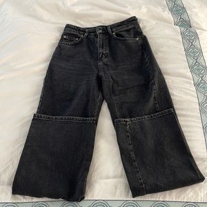 black stradivarius mom jeans